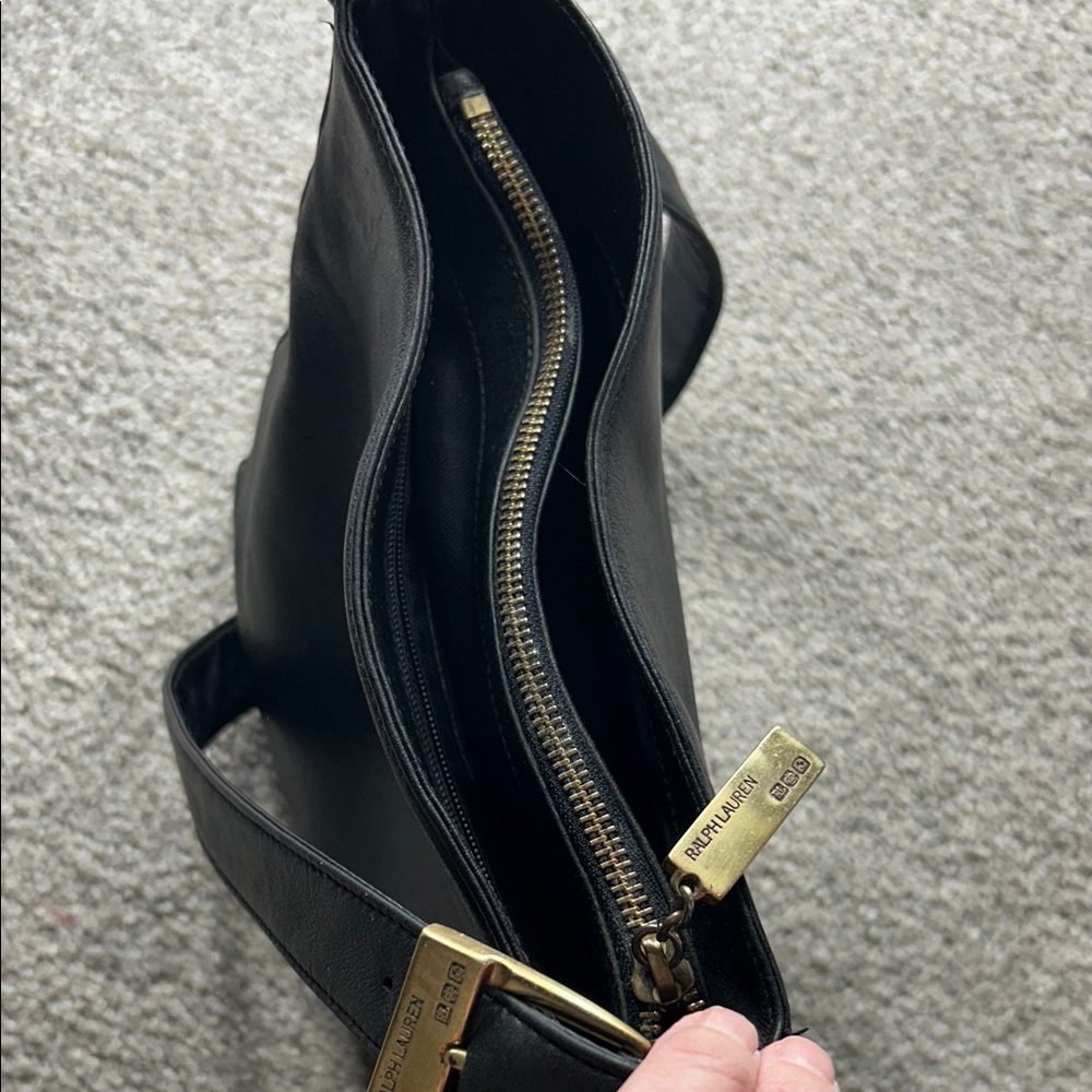 Vintage Ralph Lauren Black Leather Tanner Shoulder Bag - Picture 7 of 16